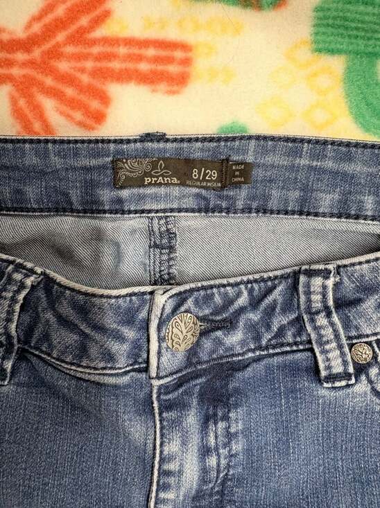 prAna Women's Kara Straight Leg Denim Jeans Blue Medium Wash Size 8/29 Regular - Picture 2 of 7